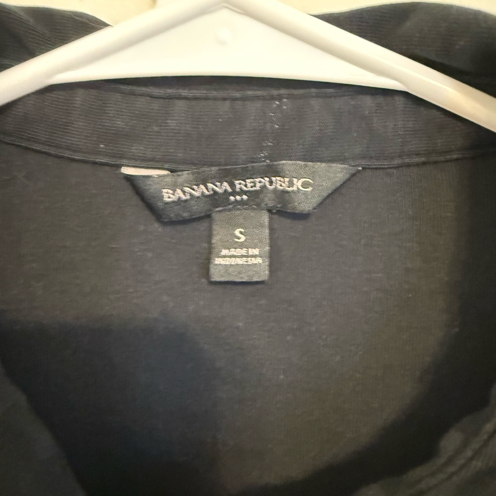 2/$30 Banana Republic - Black Button Down Long Sleeve Collared Shirt Size Small - Picture 5 of 7